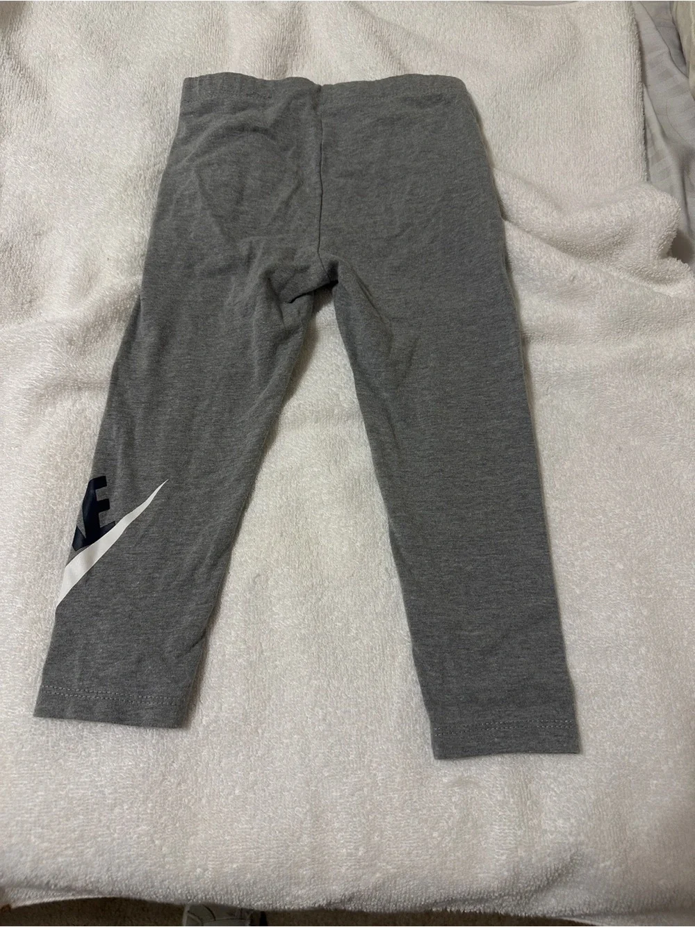 Nike toddler girls Logo Leggings gray size 3T